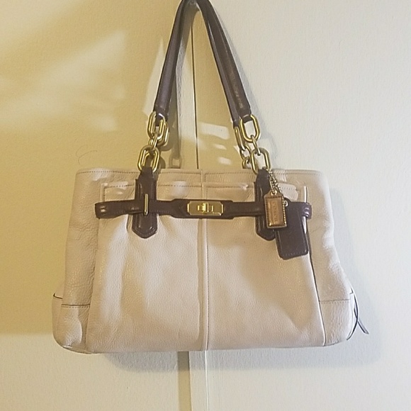 Coach Handbags - coach Chelsea